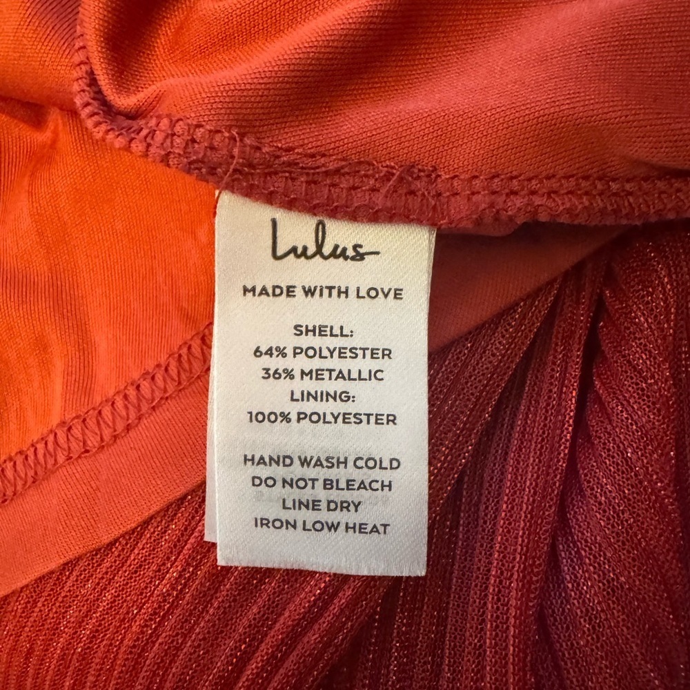 Lulu's NWT Red Mini Dress Metallic Deep VNeck Low Cut Ribbed - Picture 8 of 9